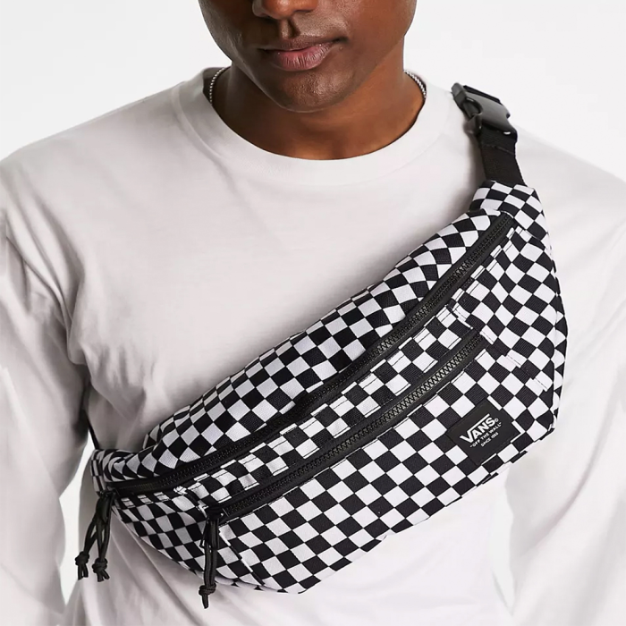 Vans Ward Cross-Body Fanny Pack in Black Ripstop